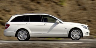 MERCEDES C-CLASS ESTATE image 1