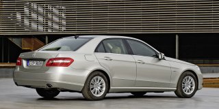 MERCEDES E-CLASS SEDAN 63 AMG Speedshift MCT-7 June 2013