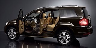 MERCEDES GL-CLASS 500 7g-Tronic October 2009