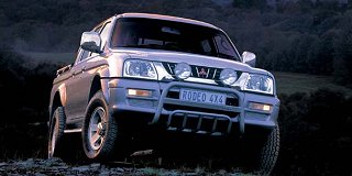 MITSUBISHI COLT image 1