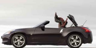 NISSAN 370Z 3.7 Roadster Navigation AT April 2010