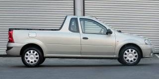 NISSAN NP200 image 1