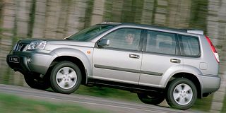 NISSAN X-TRAIL 2.5 4x4 SE