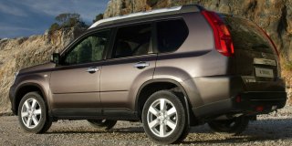 NISSAN X-TRAIL 2.5 4x4 LE CVT