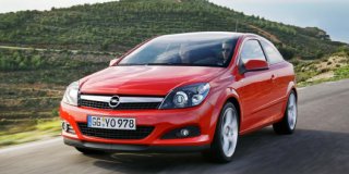 OPEL ASTRA GTC 1.9 CDTI