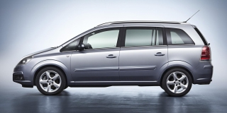 OPEL ZAFIRA image 1