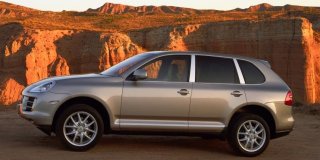 PORSCHE CAYENNE image 1