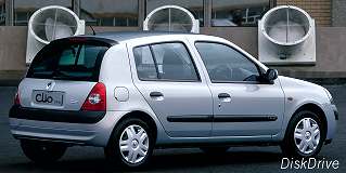RENAULT CLIO 1.4 16v Privilege 5-DOOR AT February 2002