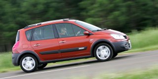 RENAULT SCENIC 2.0 Navigator February 2008