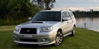 SUBARU FORESTER image 1