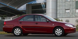TOYOTA CAMRY 2.4 XLI AT April 2003