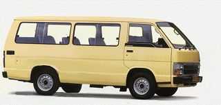 TOYOTA HI-ACE image 1