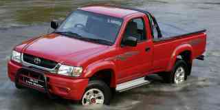 TOYOTA HILUX 2700i 4x4 Raider