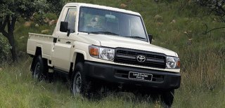 TOYOTA LAND CRUISER image 1