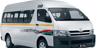 TOYOTA QUANTUM image 1