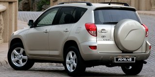 TOYOTA RAV4 2.2 D-4d GX 5-DOOR 4x4