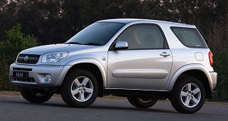 TOYOTA RAV4 200 3-DOOR 4x4