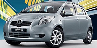 TOYOTA YARIS 1.3 RF 5-DOOR