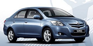 TOYOTA YARIS SEDAN 1.3 T3 Spirit Sedan