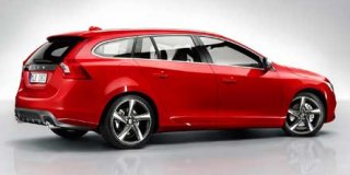VOLVO V60 image 1