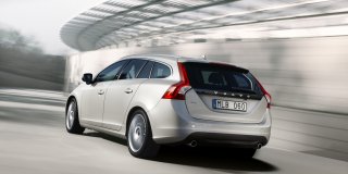 VOLVO V60 T6 Elite AWD Geartronic July 2012