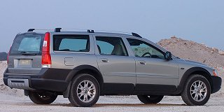 VOLVO XC70 image 1