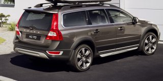 VOLVO XC70 D5 AWD Elite Geartronic July 2011